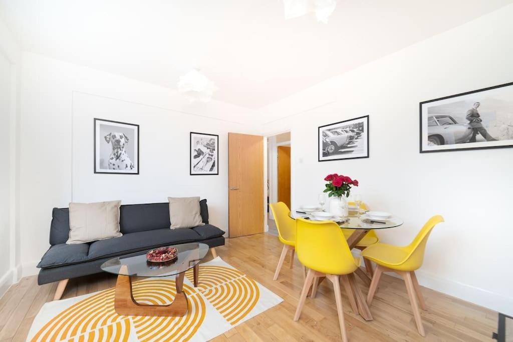 Two Bedroom Apartment By Buonomo Stays Short Lets & Serviced Accommodation In Balham With Balcony Londyn Zewnętrze zdjęcie
